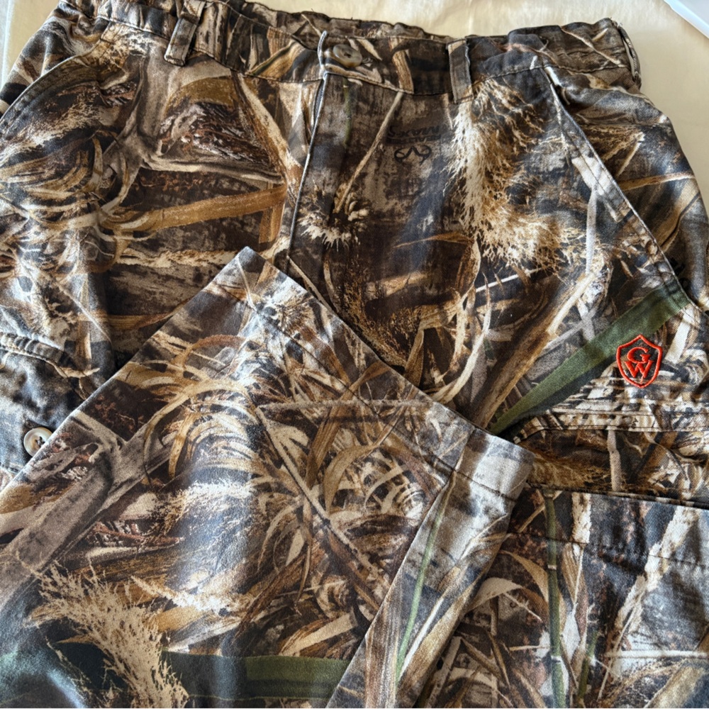 Game Winner Realtree camo hunting pants Youth size 14